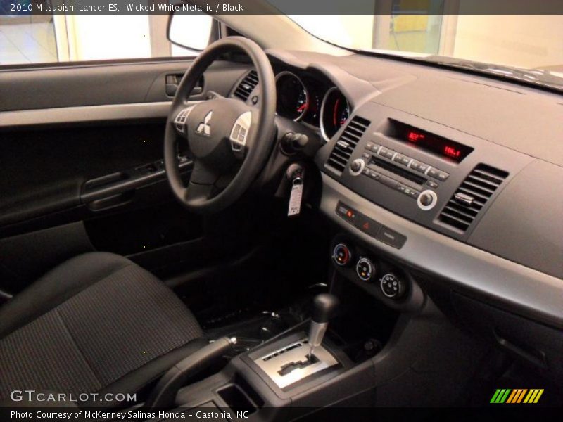 Wicked White Metallic / Black 2010 Mitsubishi Lancer ES