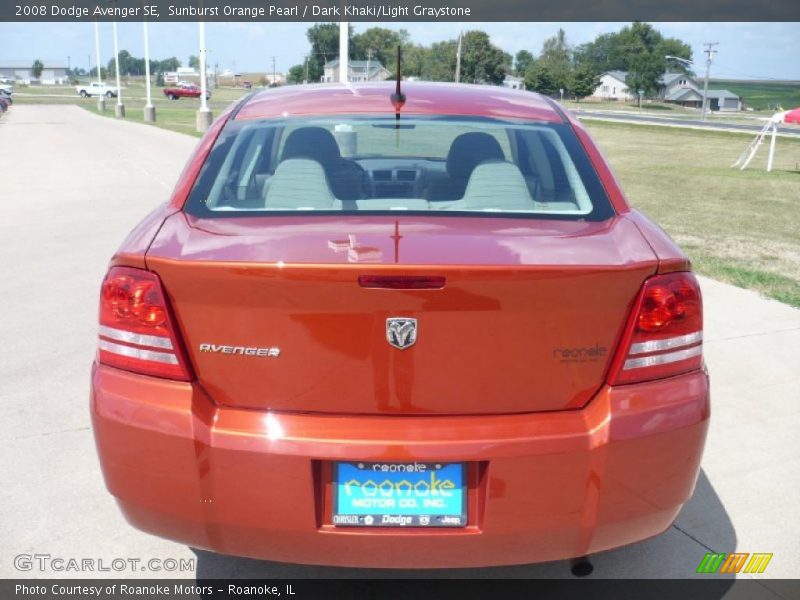 Sunburst Orange Pearl / Dark Khaki/Light Graystone 2008 Dodge Avenger SE