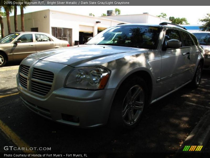 Bright Silver Metallic / Dark Slate Gray/Light Graystone 2005 Dodge Magnum R/T