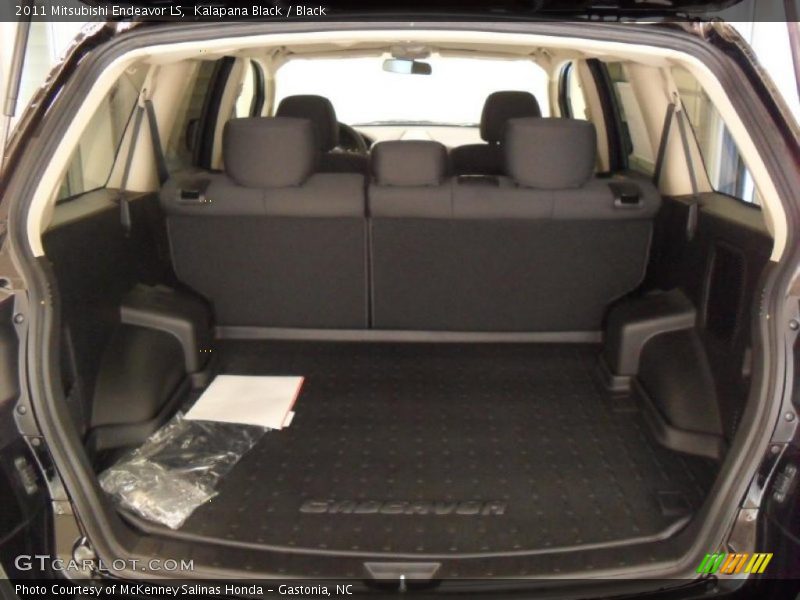 Kalapana Black / Black 2011 Mitsubishi Endeavor LS