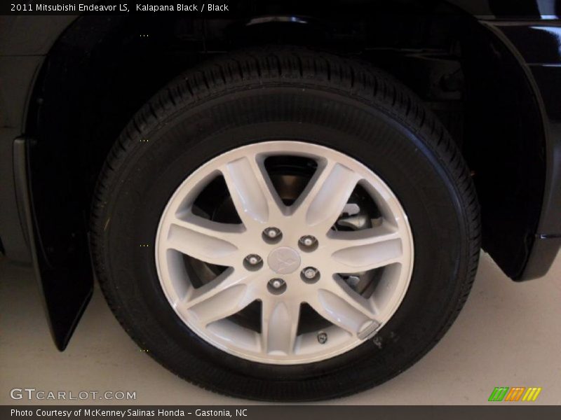 Kalapana Black / Black 2011 Mitsubishi Endeavor LS