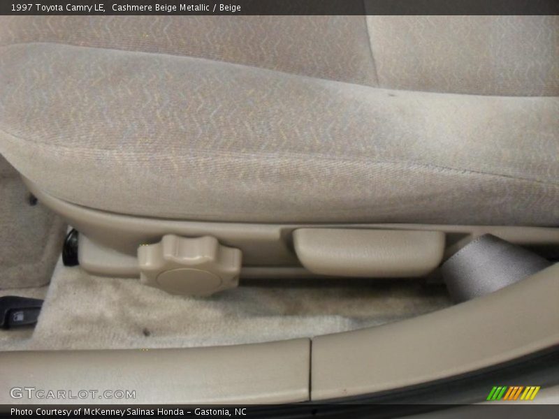 Cashmere Beige Metallic / Beige 1997 Toyota Camry LE