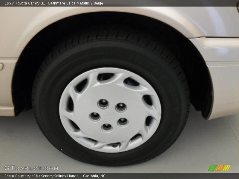 Cashmere Beige Metallic / Beige 1997 Toyota Camry LE