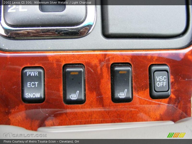 Millennium Silver Metallic / Light Charcoal 2002 Lexus GS 300