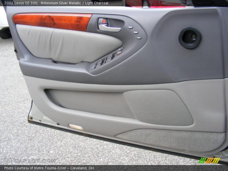 Millennium Silver Metallic / Light Charcoal 2002 Lexus GS 300