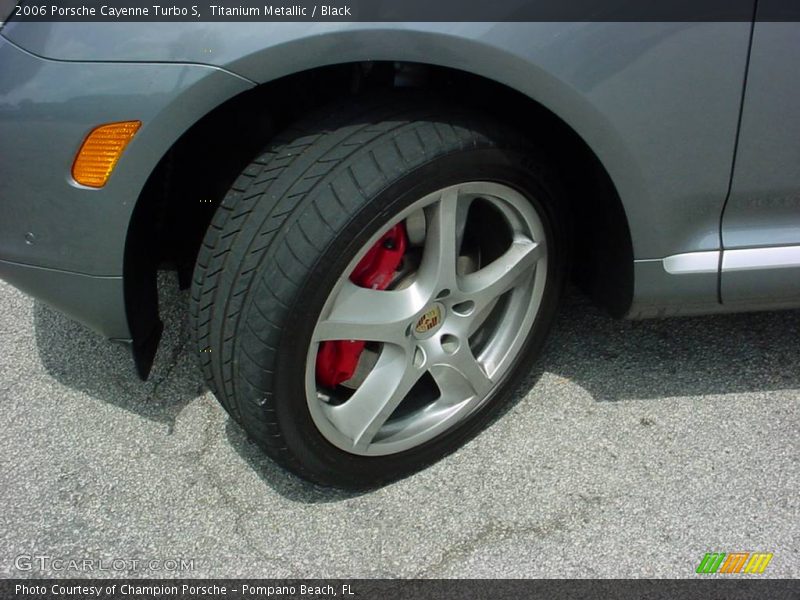 Titanium Metallic / Black 2006 Porsche Cayenne Turbo S