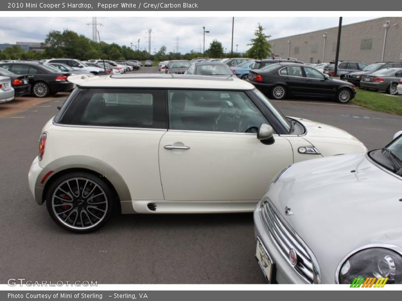 Pepper White / Grey/Carbon Black 2010 Mini Cooper S Hardtop