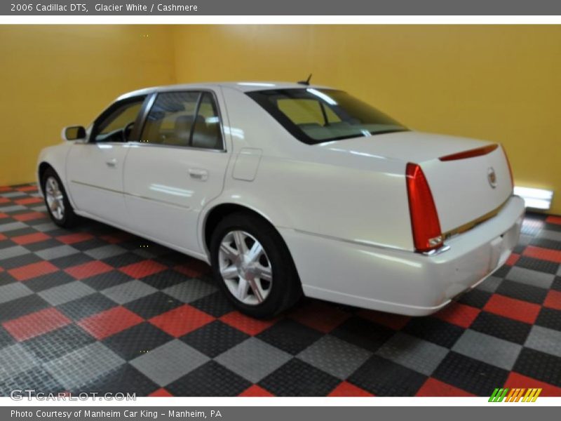 Glacier White / Cashmere 2006 Cadillac DTS