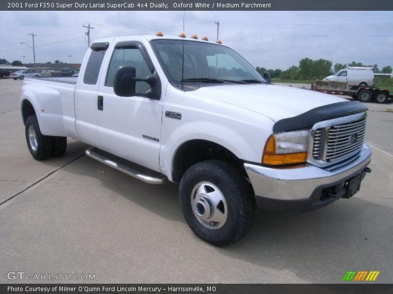 Oxford White / Medium Parchment 2001 Ford F350 Super Duty Lariat SuperCab 4x4 Dually