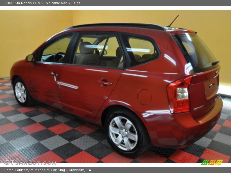 Volcanic Red / Beige 2008 Kia Rondo LX V6