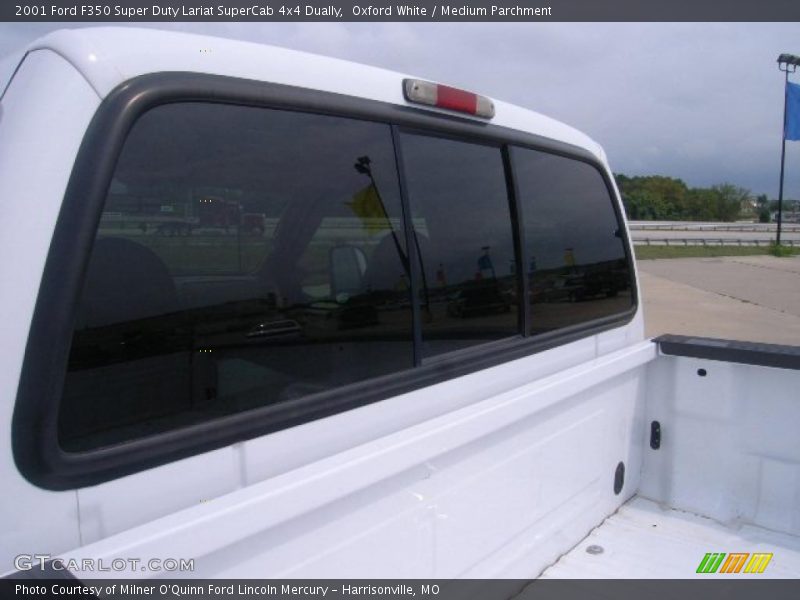 Oxford White / Medium Parchment 2001 Ford F350 Super Duty Lariat SuperCab 4x4 Dually