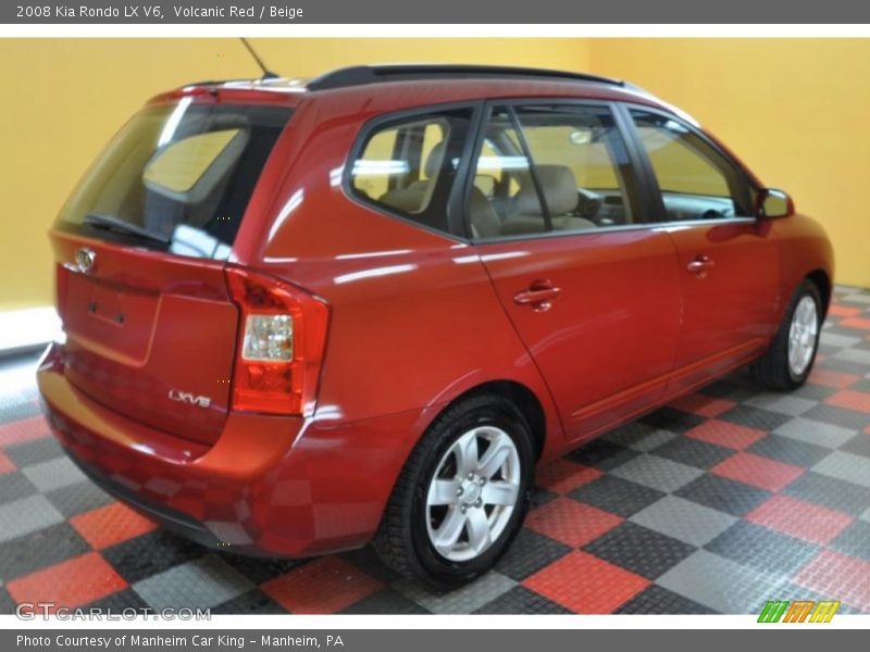 Volcanic Red / Beige 2008 Kia Rondo LX V6