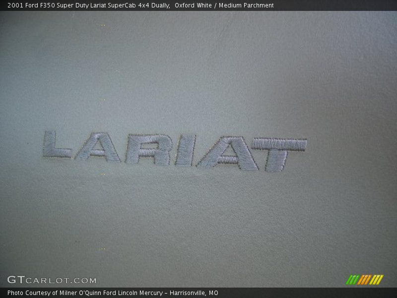 Oxford White / Medium Parchment 2001 Ford F350 Super Duty Lariat SuperCab 4x4 Dually