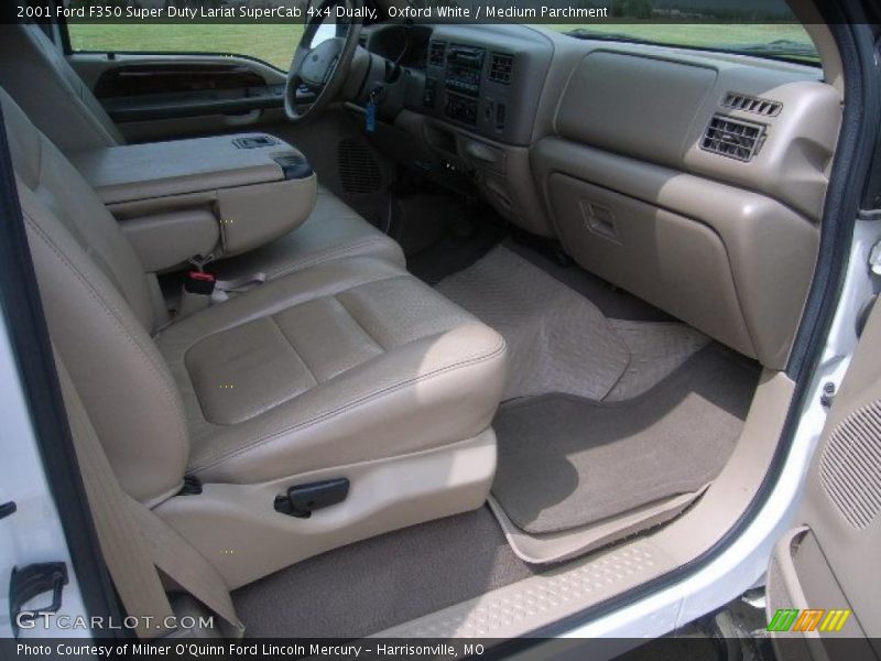 Oxford White / Medium Parchment 2001 Ford F350 Super Duty Lariat SuperCab 4x4 Dually