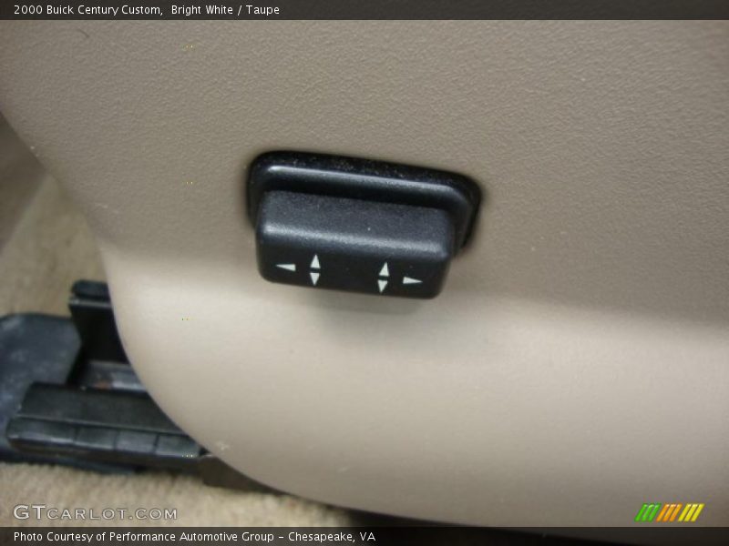Bright White / Taupe 2000 Buick Century Custom