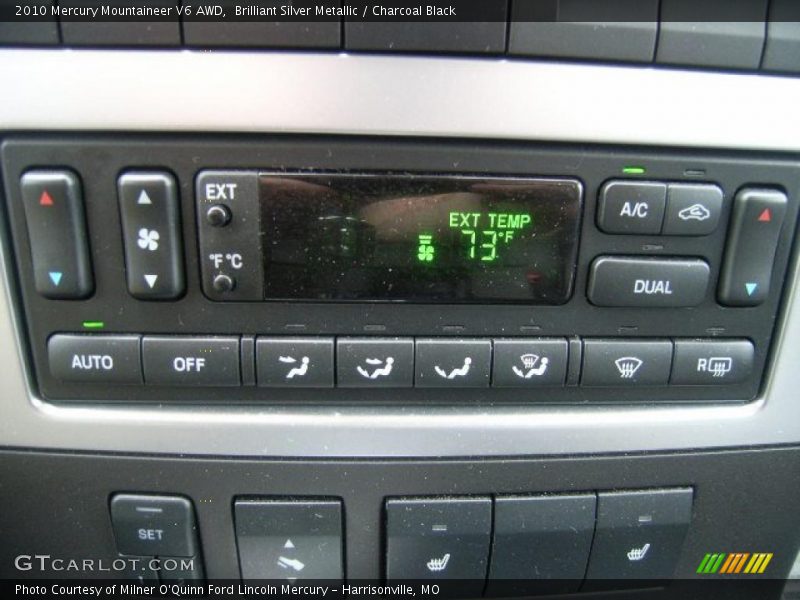 Brilliant Silver Metallic / Charcoal Black 2010 Mercury Mountaineer V6 AWD