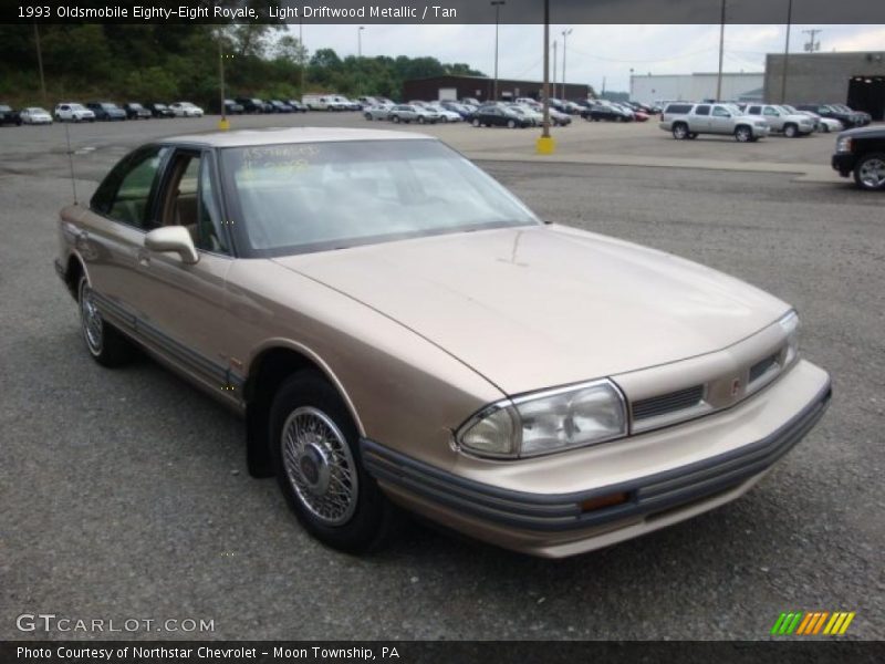 Light Driftwood Metallic / Tan 1993 Oldsmobile Eighty-Eight Royale