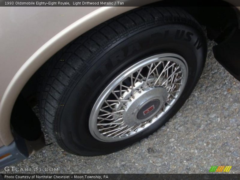 Light Driftwood Metallic / Tan 1993 Oldsmobile Eighty-Eight Royale