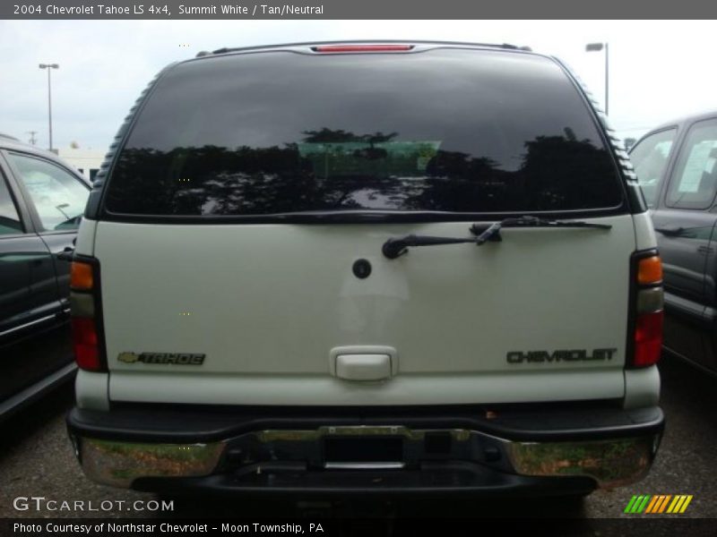 Summit White / Tan/Neutral 2004 Chevrolet Tahoe LS 4x4