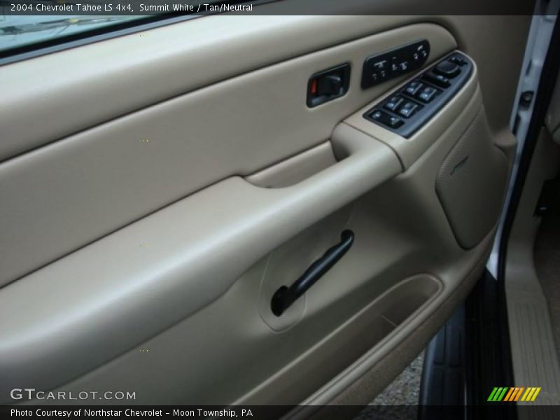 Summit White / Tan/Neutral 2004 Chevrolet Tahoe LS 4x4