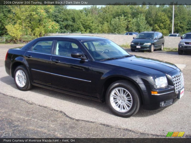Brilliant Black / Dark Slate Gray 2009 Chrysler 300 Touring