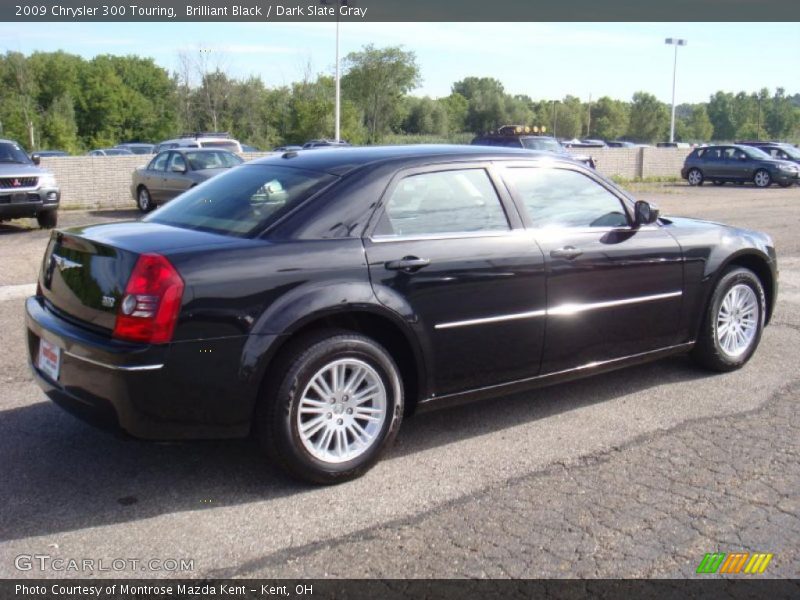 Brilliant Black / Dark Slate Gray 2009 Chrysler 300 Touring