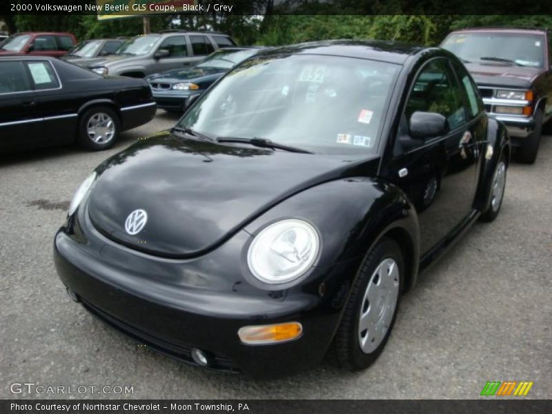 Black / Grey 2000 Volkswagen New Beetle GLS Coupe