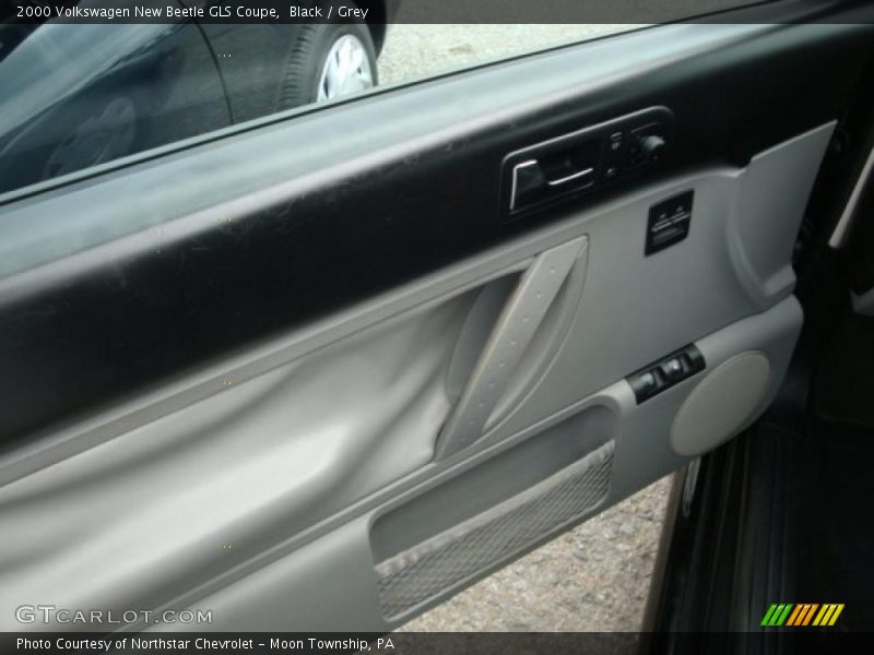 Black / Grey 2000 Volkswagen New Beetle GLS Coupe