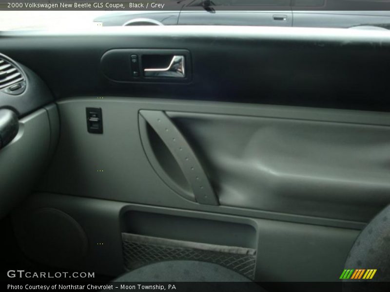 Black / Grey 2000 Volkswagen New Beetle GLS Coupe
