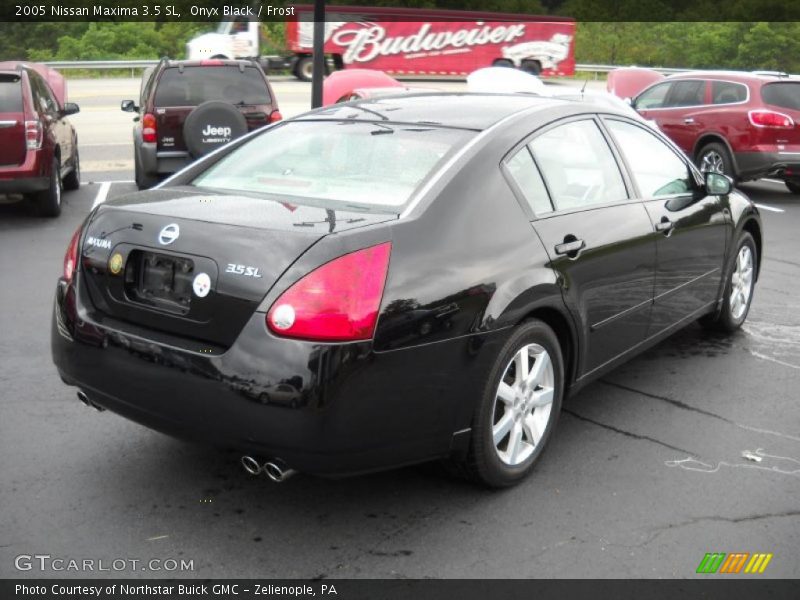 Onyx Black / Frost 2005 Nissan Maxima 3.5 SL