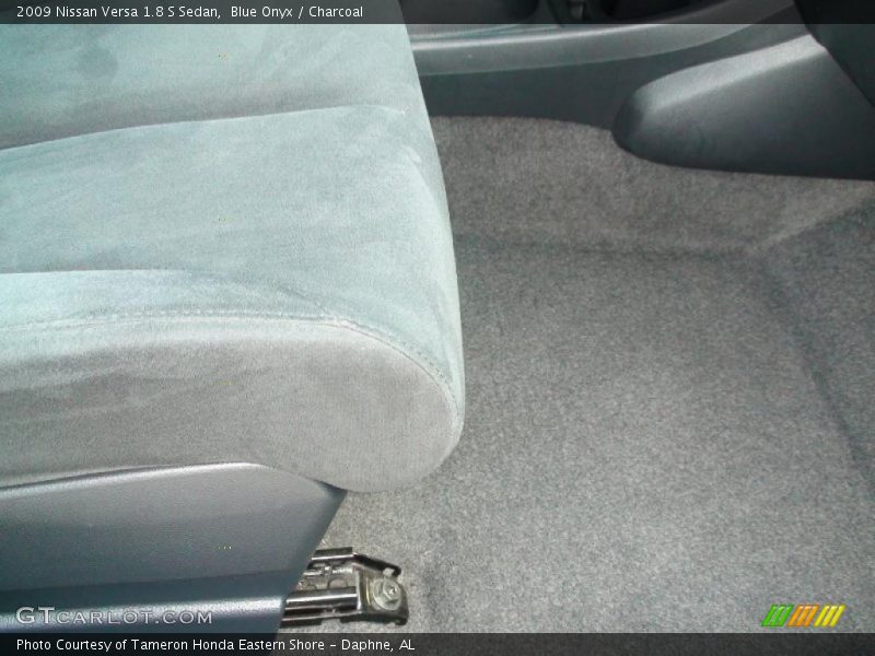 Blue Onyx / Charcoal 2009 Nissan Versa 1.8 S Sedan