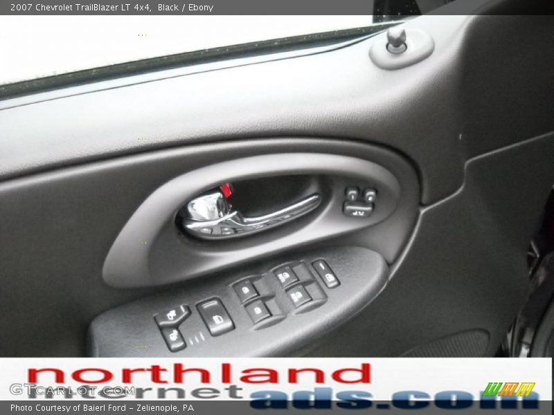 Black / Ebony 2007 Chevrolet TrailBlazer LT 4x4
