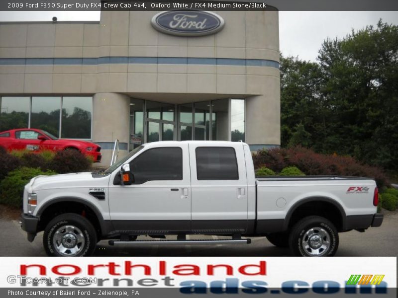Oxford White / FX4 Medium Stone/Black 2009 Ford F350 Super Duty FX4 Crew Cab 4x4