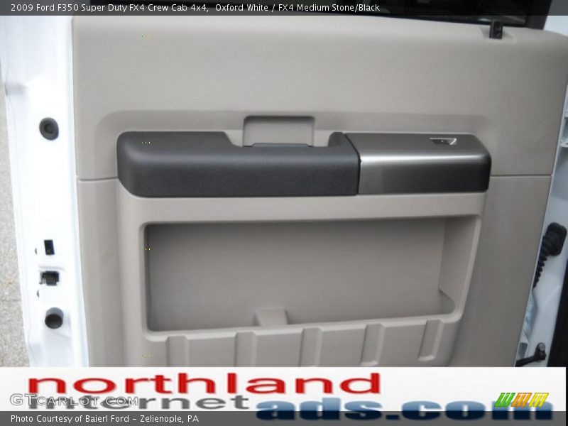 Oxford White / FX4 Medium Stone/Black 2009 Ford F350 Super Duty FX4 Crew Cab 4x4