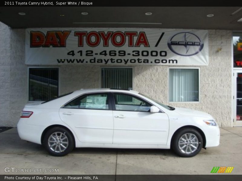 Super White / Bisque 2011 Toyota Camry Hybrid