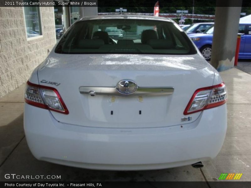 Super White / Bisque 2011 Toyota Camry Hybrid