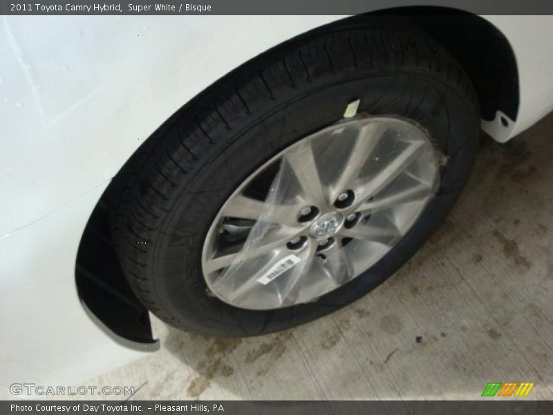 Super White / Bisque 2011 Toyota Camry Hybrid