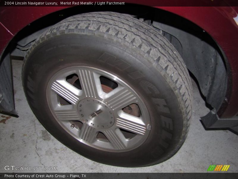 Merlot Red Metallic / Light Parchment 2004 Lincoln Navigator Luxury