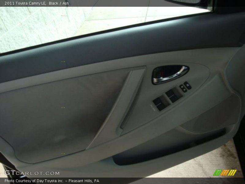 Black / Ash 2011 Toyota Camry LE