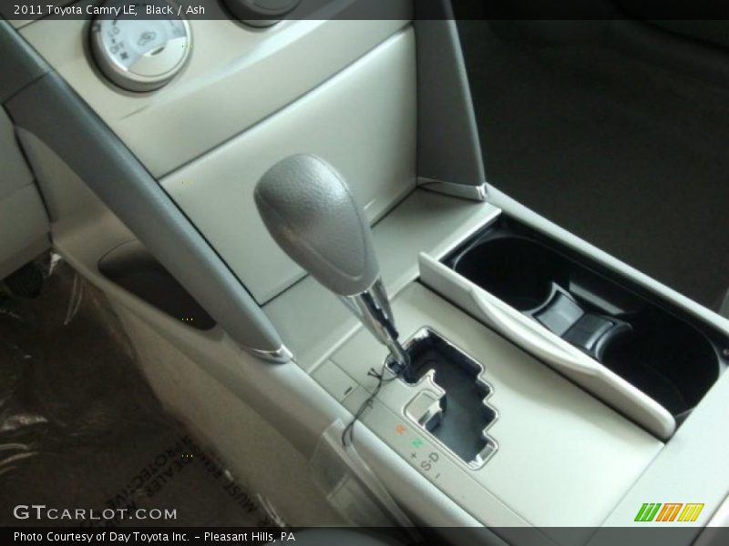 Black / Ash 2011 Toyota Camry LE