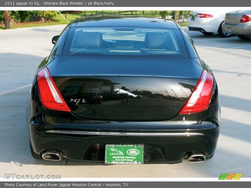 Ultimate Black Metallic / Jet Black/Ivory 2011 Jaguar XJ XJL