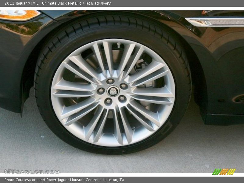 Ultimate Black Metallic / Jet Black/Ivory 2011 Jaguar XJ XJL