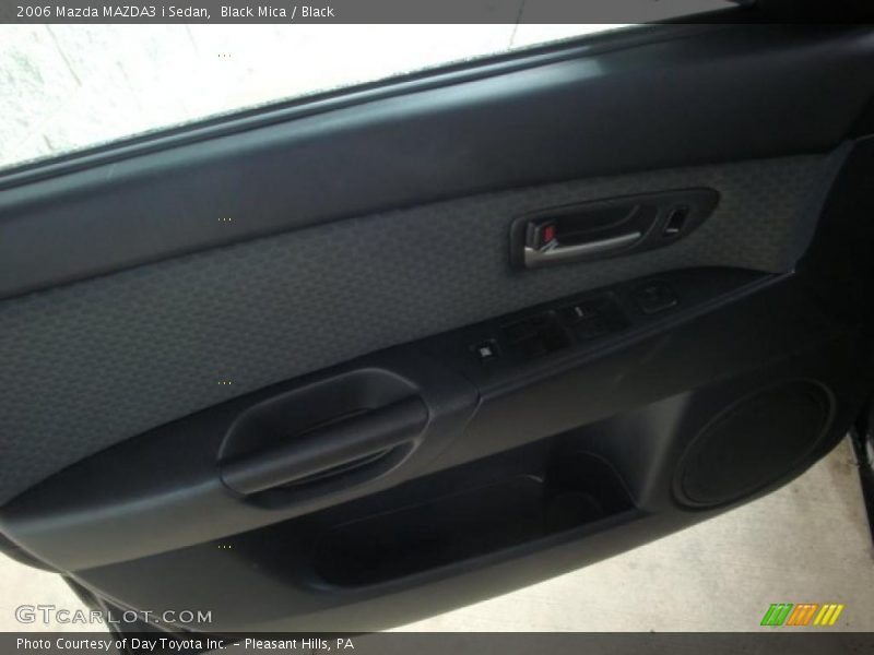 Black Mica / Black 2006 Mazda MAZDA3 i Sedan