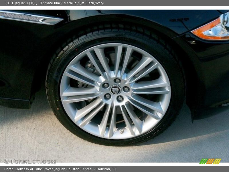 Ultimate Black Metallic / Jet Black/Ivory 2011 Jaguar XJ XJL