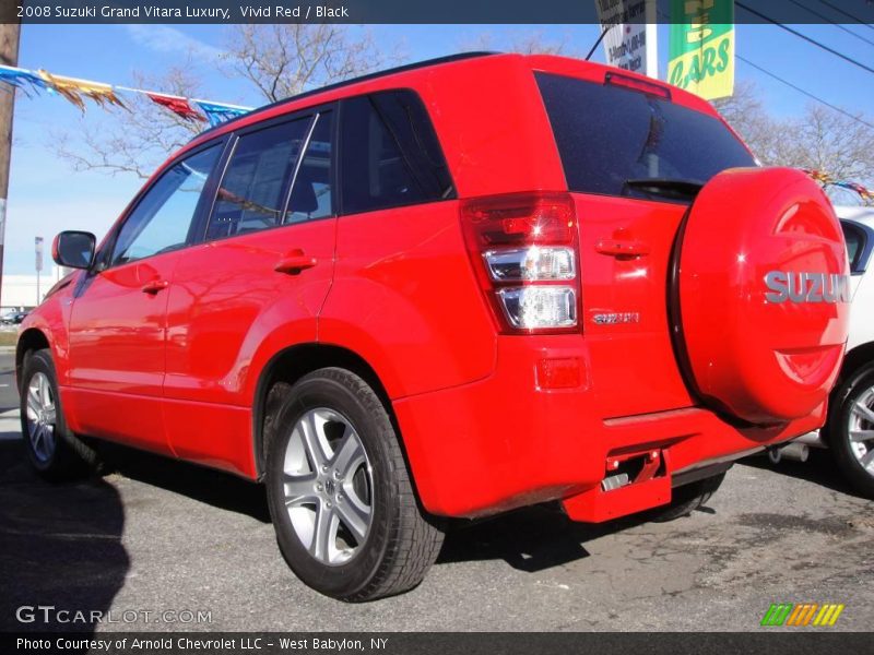 Vivid Red / Black 2008 Suzuki Grand Vitara Luxury