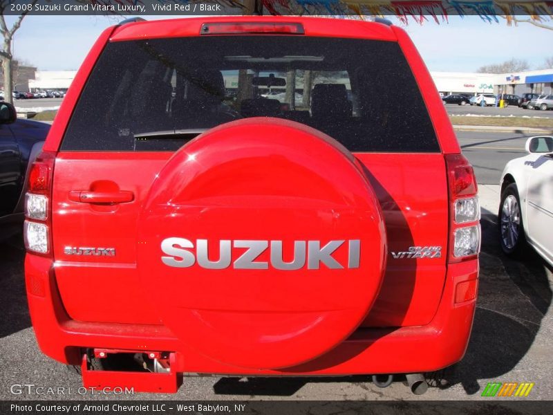 Vivid Red / Black 2008 Suzuki Grand Vitara Luxury