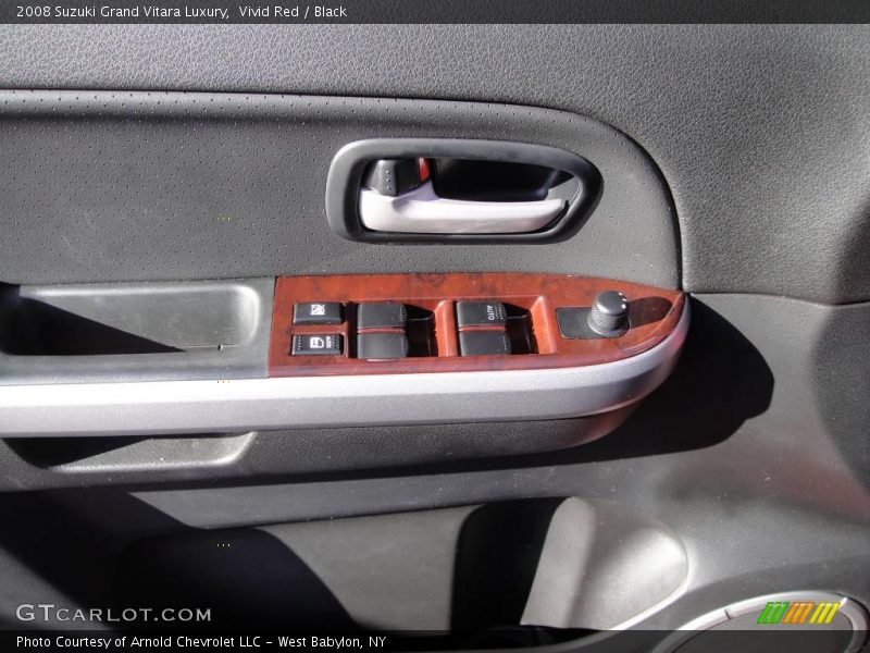 Vivid Red / Black 2008 Suzuki Grand Vitara Luxury