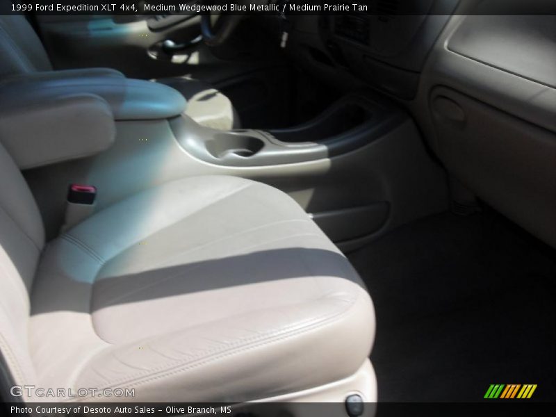 Medium Wedgewood Blue Metallic / Medium Prairie Tan 1999 Ford Expedition XLT 4x4