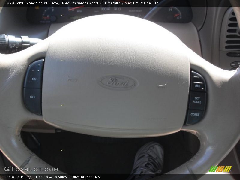 Medium Wedgewood Blue Metallic / Medium Prairie Tan 1999 Ford Expedition XLT 4x4