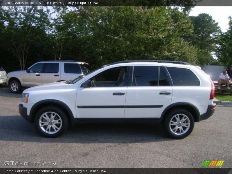 Ice White / Taupe/Light Taupe 2005 Volvo XC90 2.5T